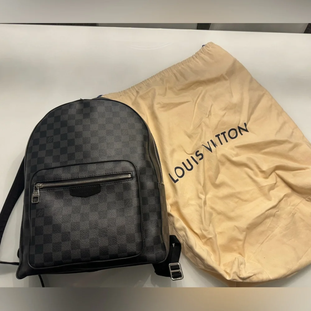 Josh Backpack Like New - Picture 2 of 12